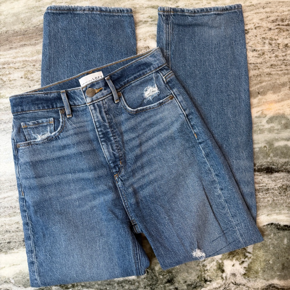 Ann Taylor LOFT The 90’s High-Waist Straight Classic Blue Jeans